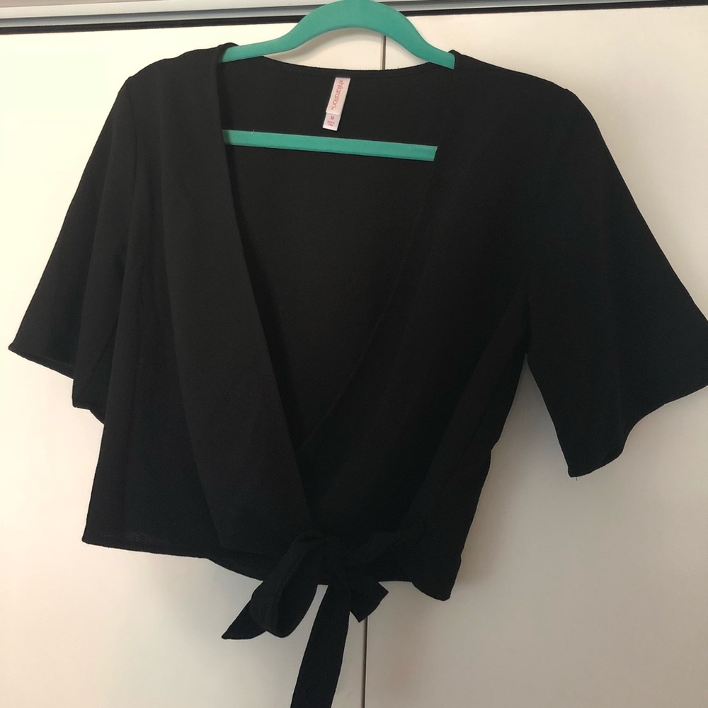 Tie shirt